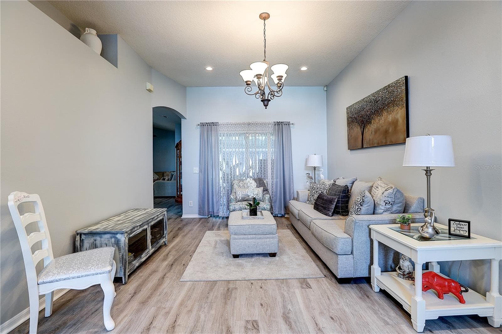 2242 Towering Oaks Cir photo 5
