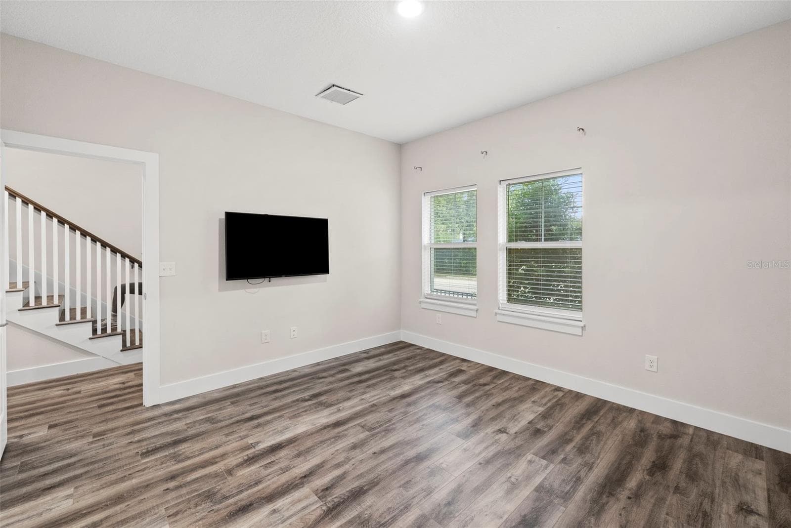 3122 W Azeele St #3 photo 4