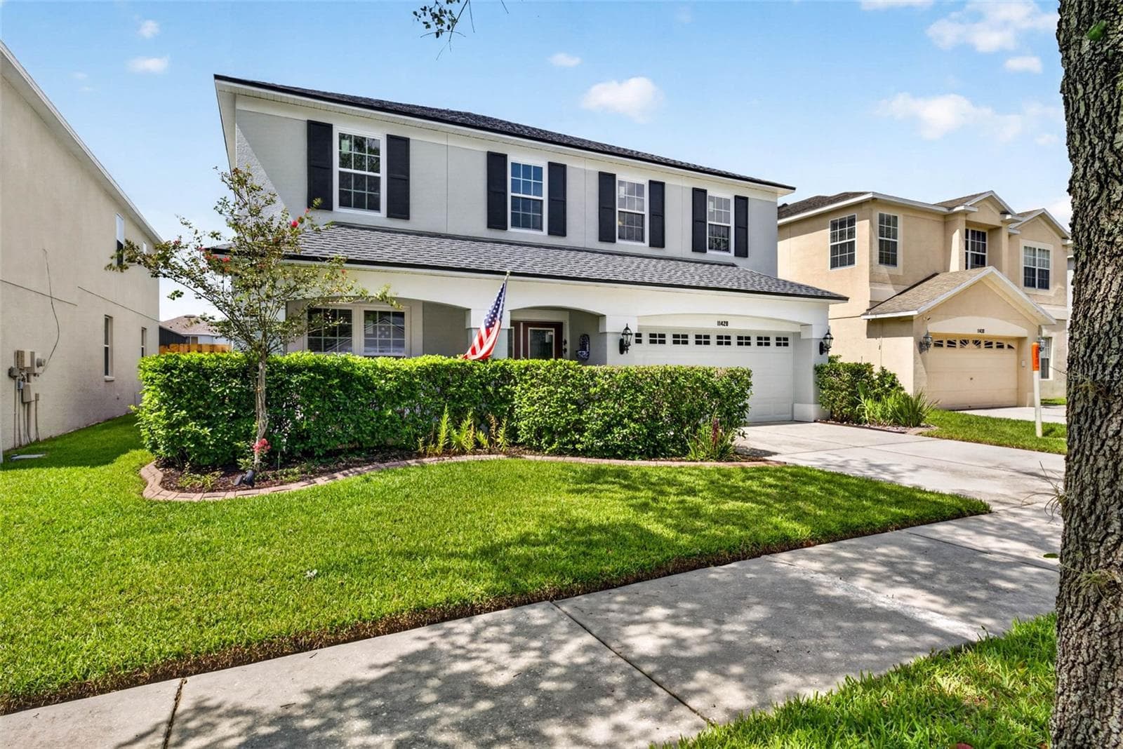 11428 Blue Lilac Ave photo 3
