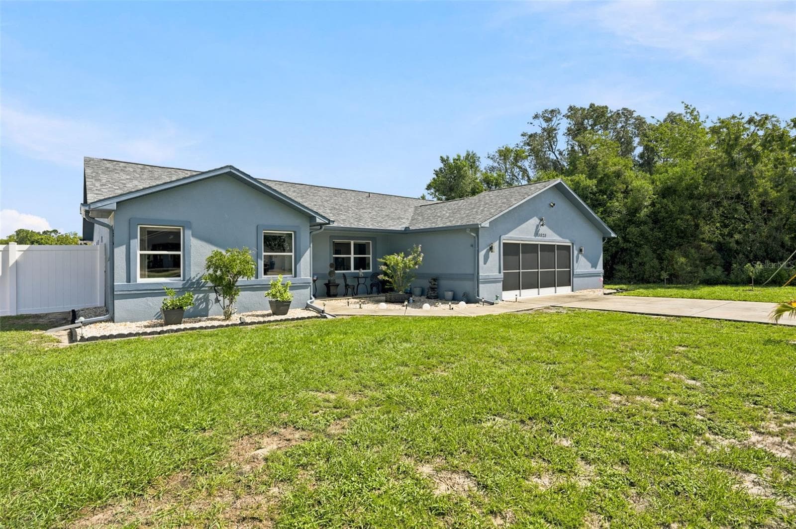 13323 Steves CT photo 3