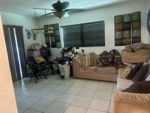 4618 Pompano Dr