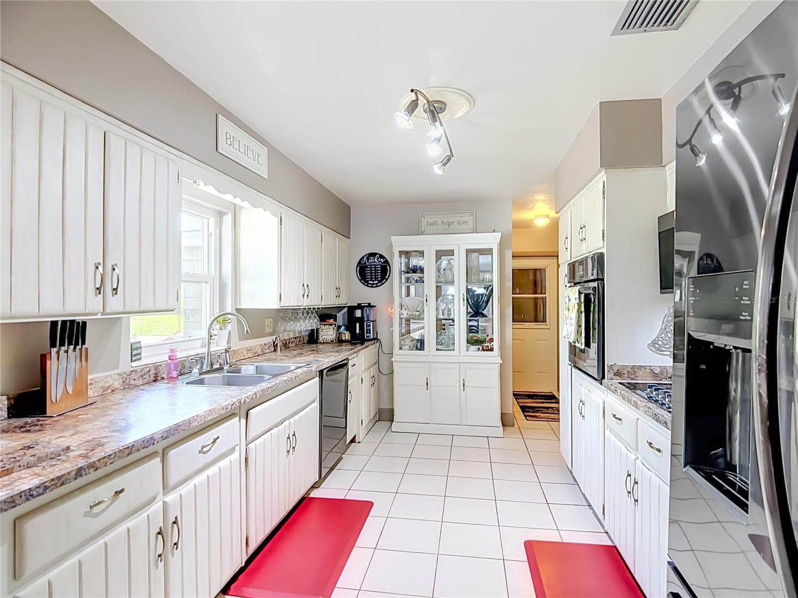 128 N Lake Florence Dr photo 4