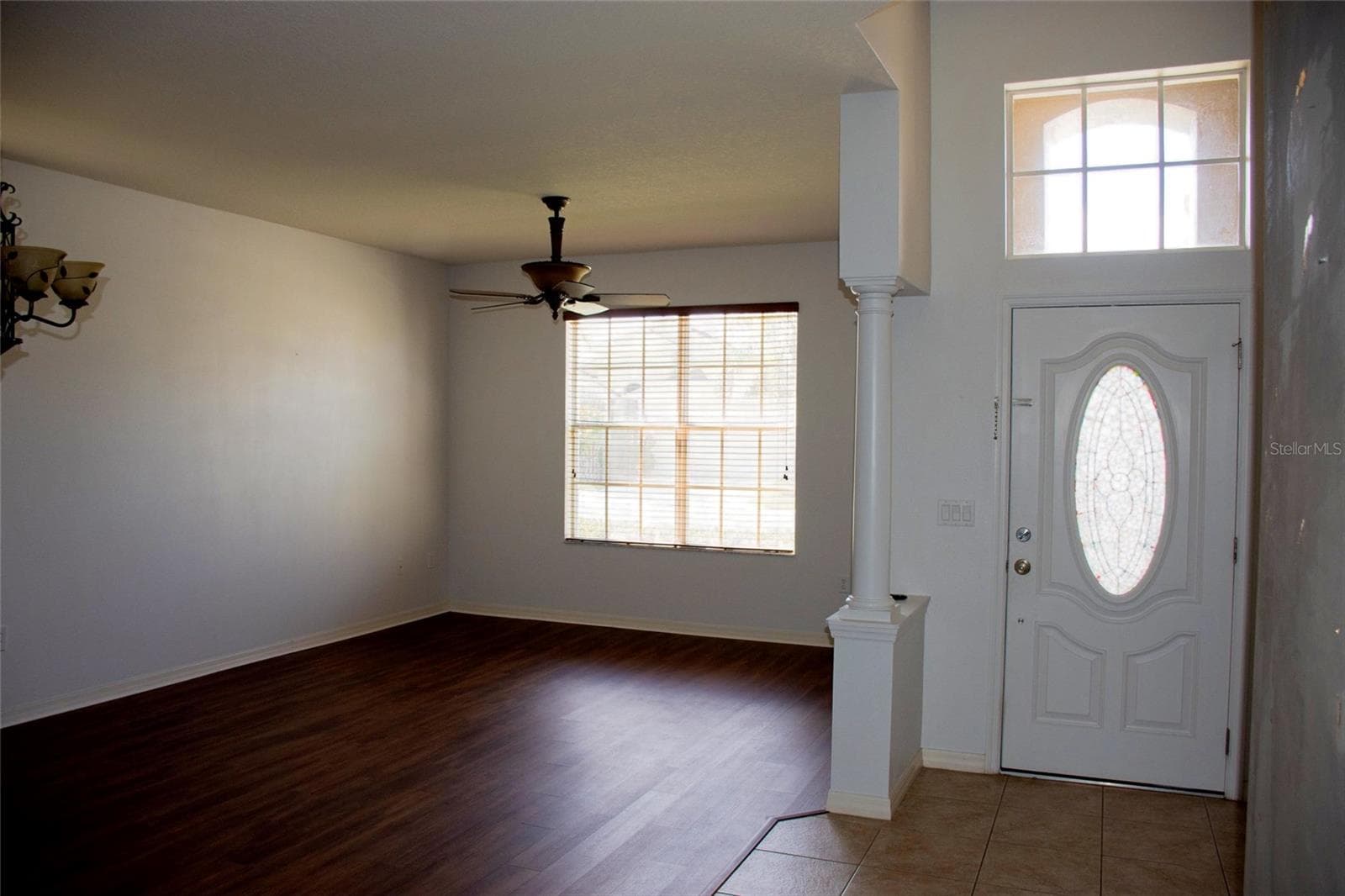 2504 Ladoga Dr photo 3