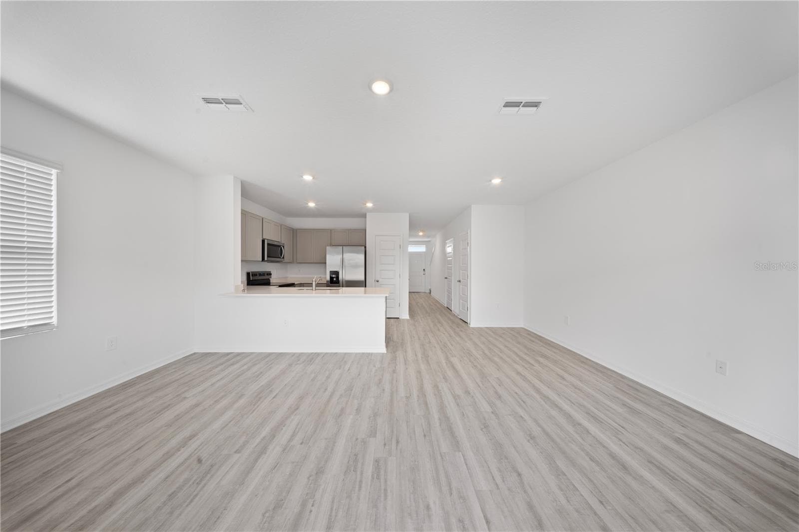 4302 Butterscotch Cir photo 5