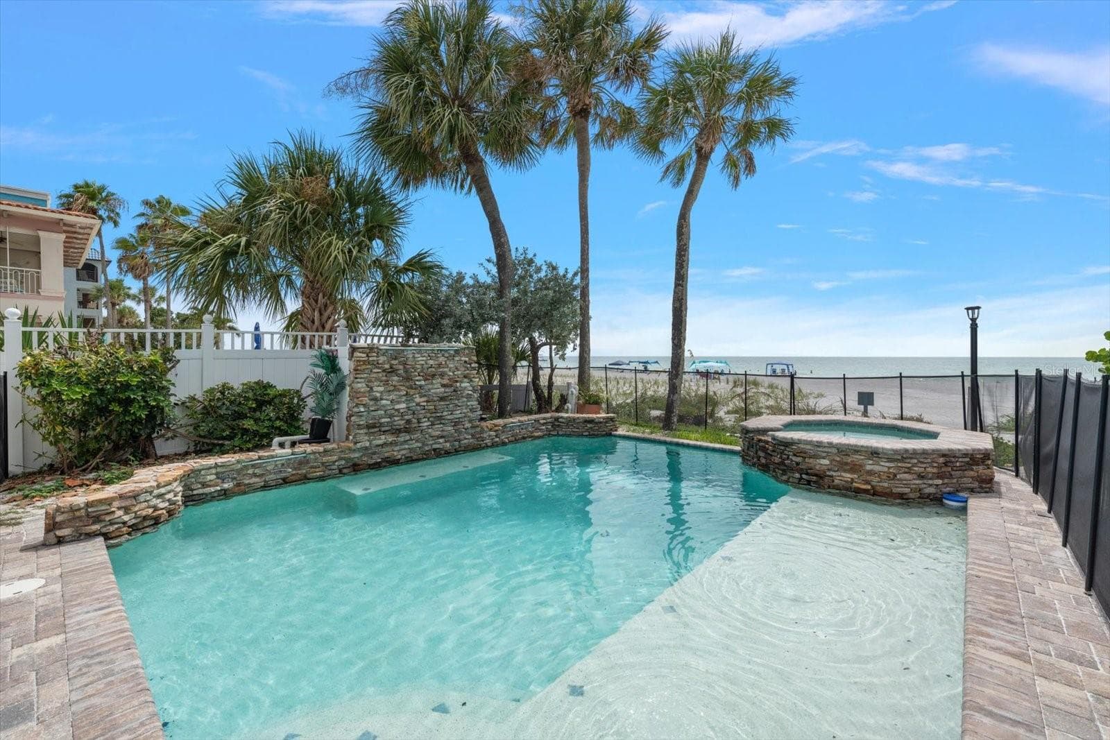2308 Beach Trl photo 5
