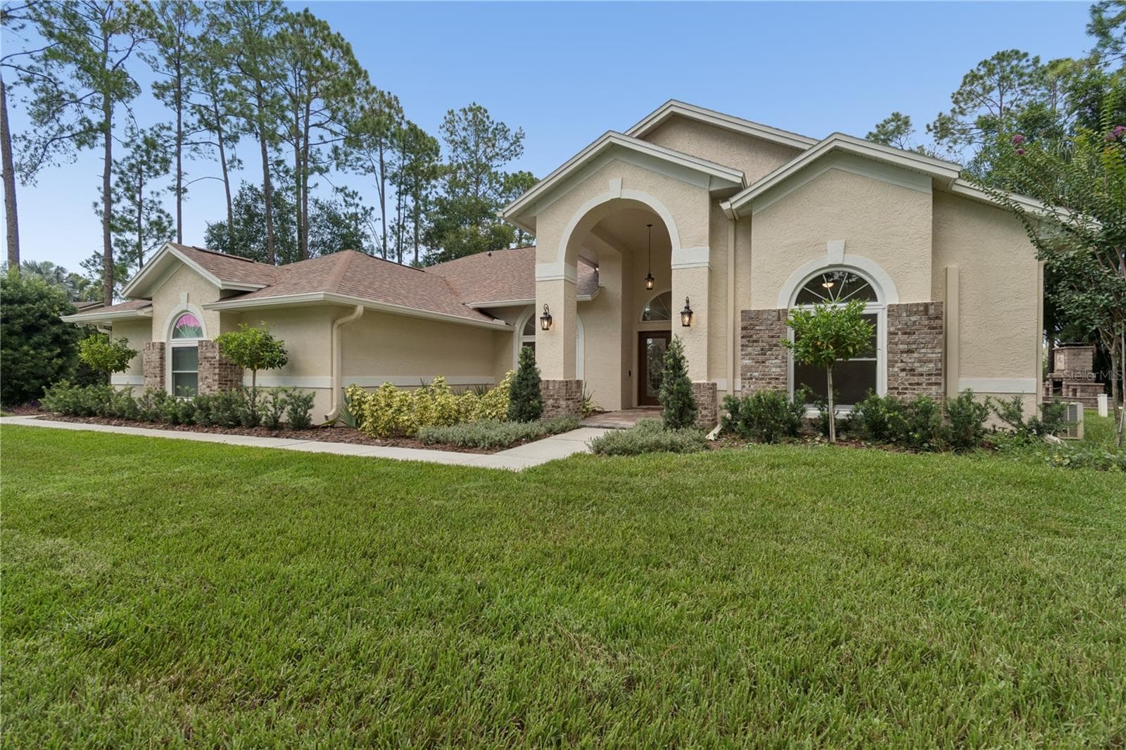 18811 Victor Manuel Dr