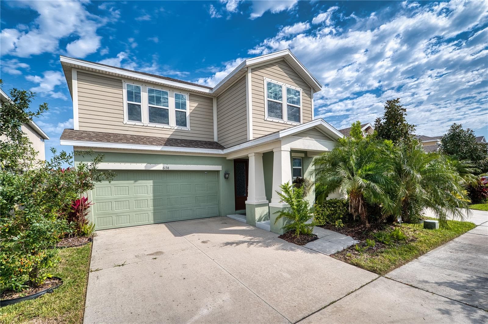 6136 Voyagers Pl photo 5