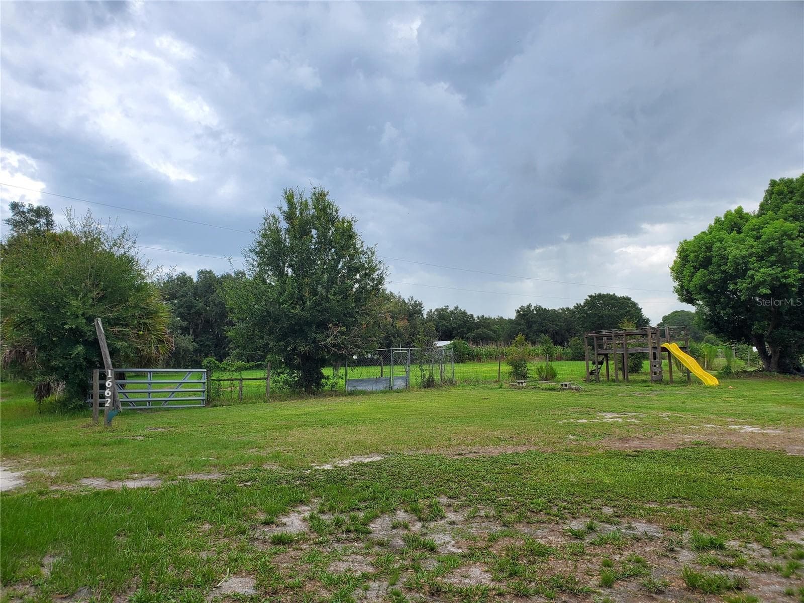 1662 Harvill Rd photo 4
