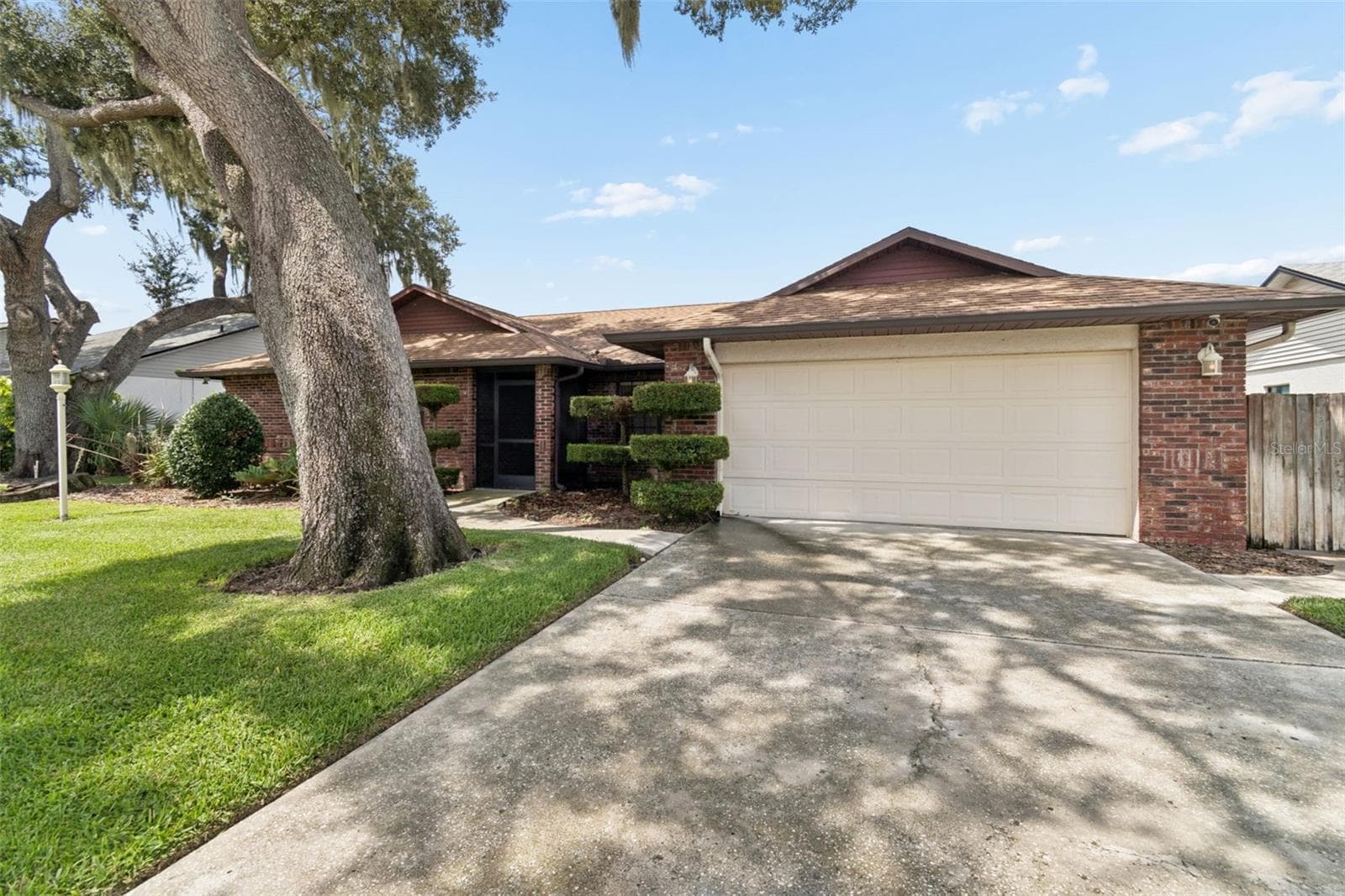 653 Timber Pond Dr