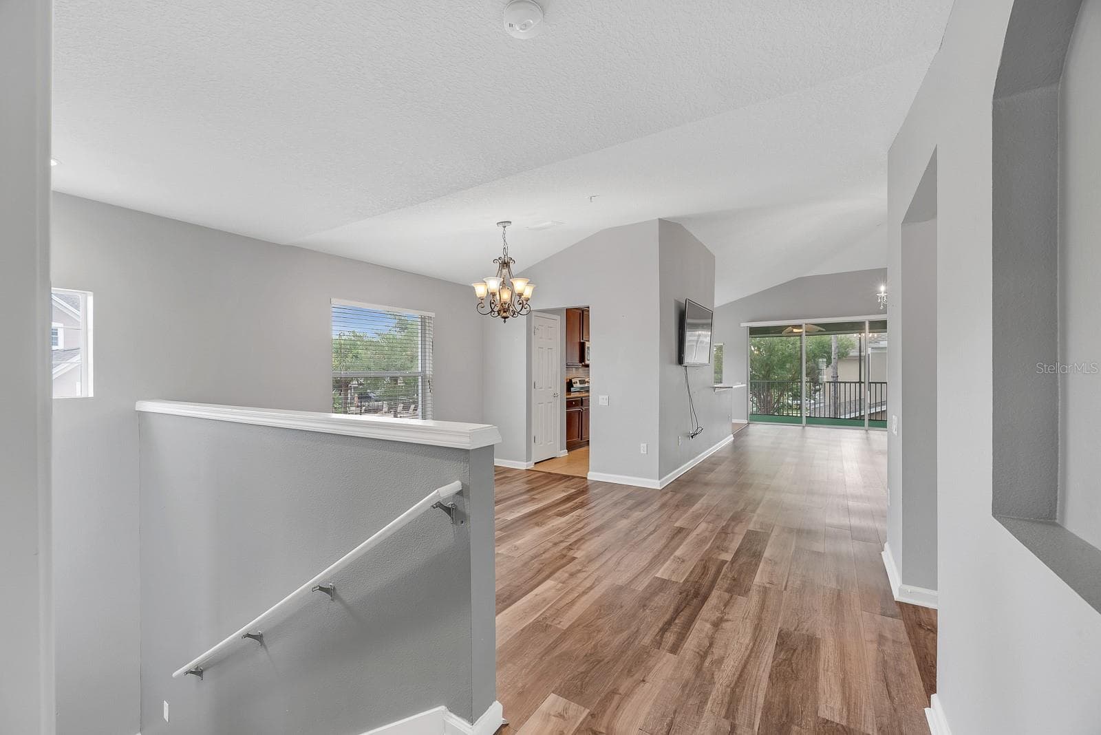 2223 Kings Palace Dr #00 photo 3