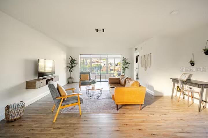 4522 Marine Pkwy photo 5