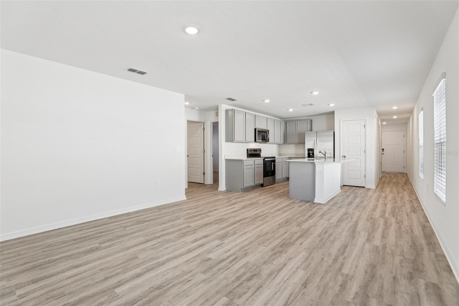 3328 White Indigo Rd photo 3