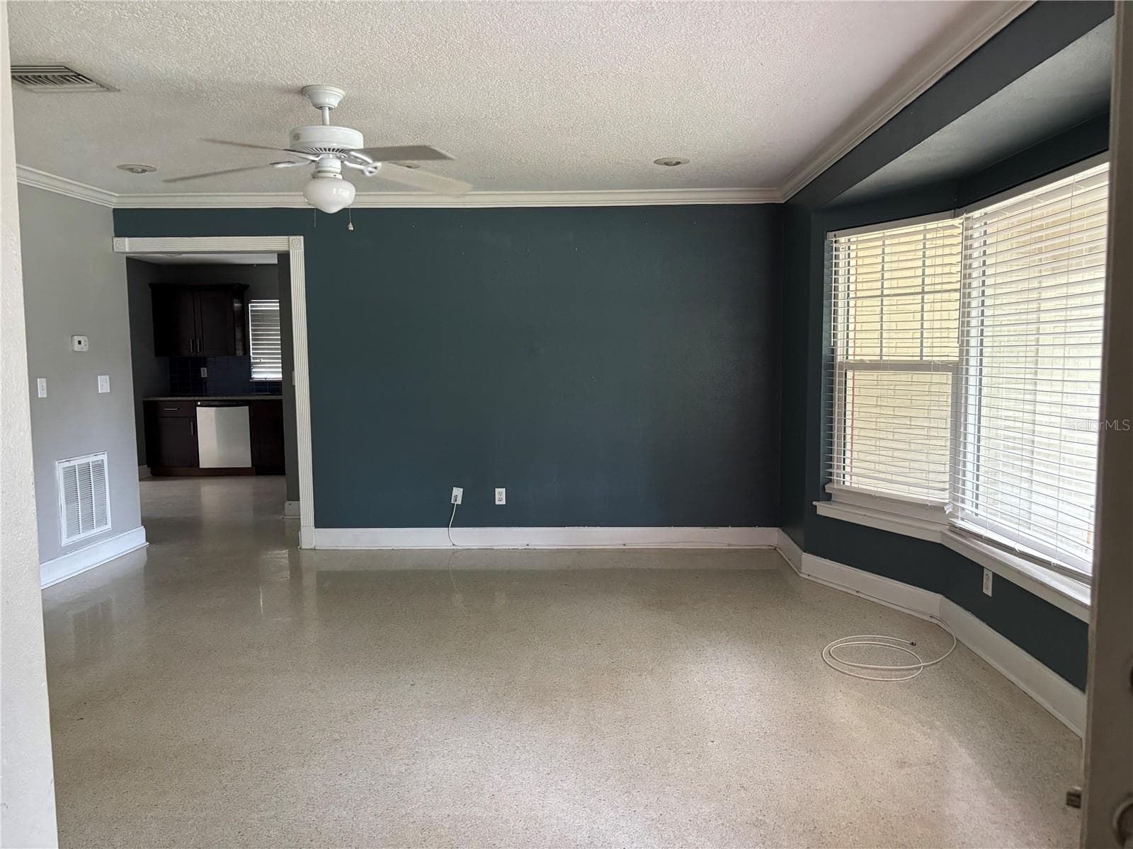 2050 High Ridge Dr photo 3