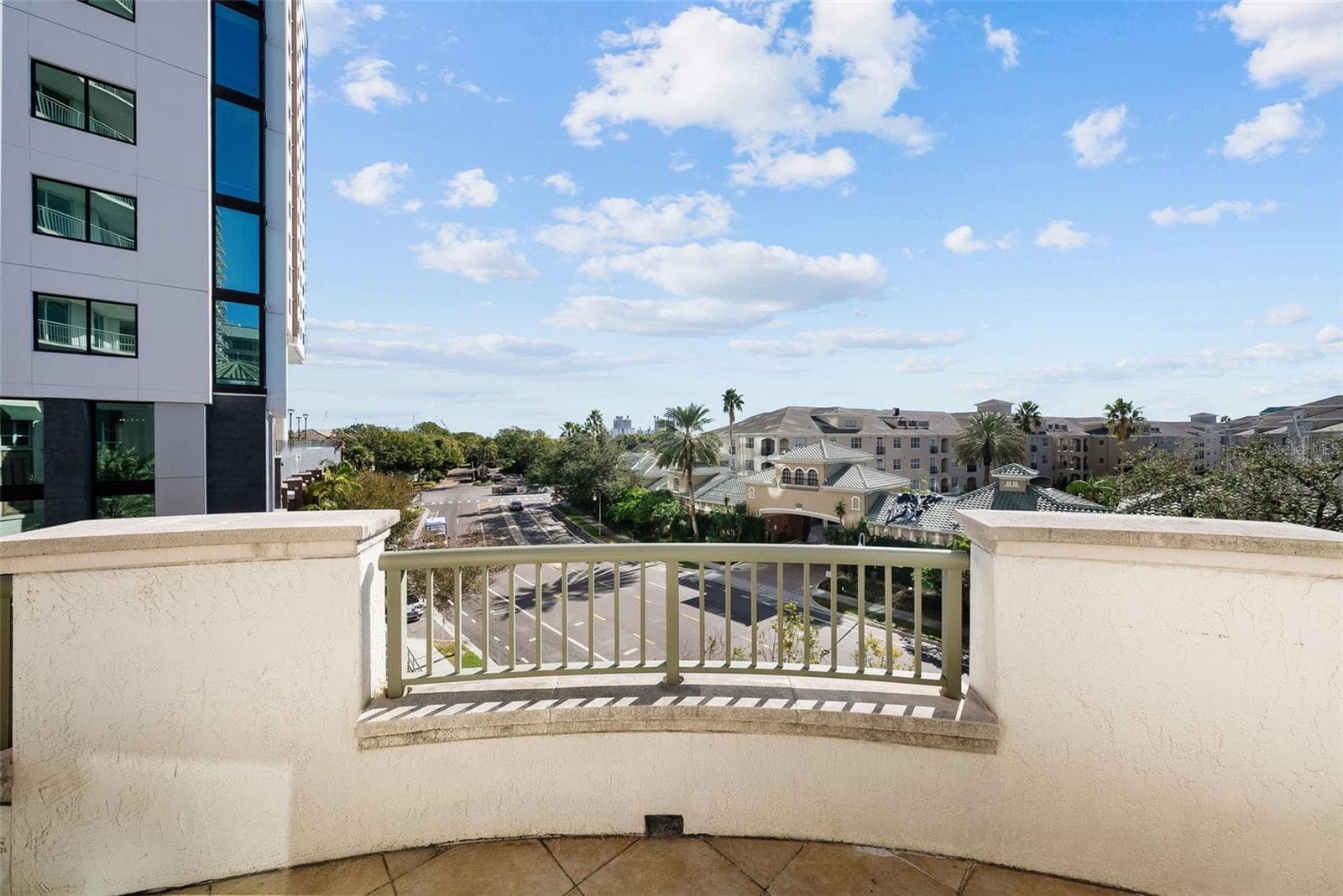 450 Knights Run Ave #405 photo 5