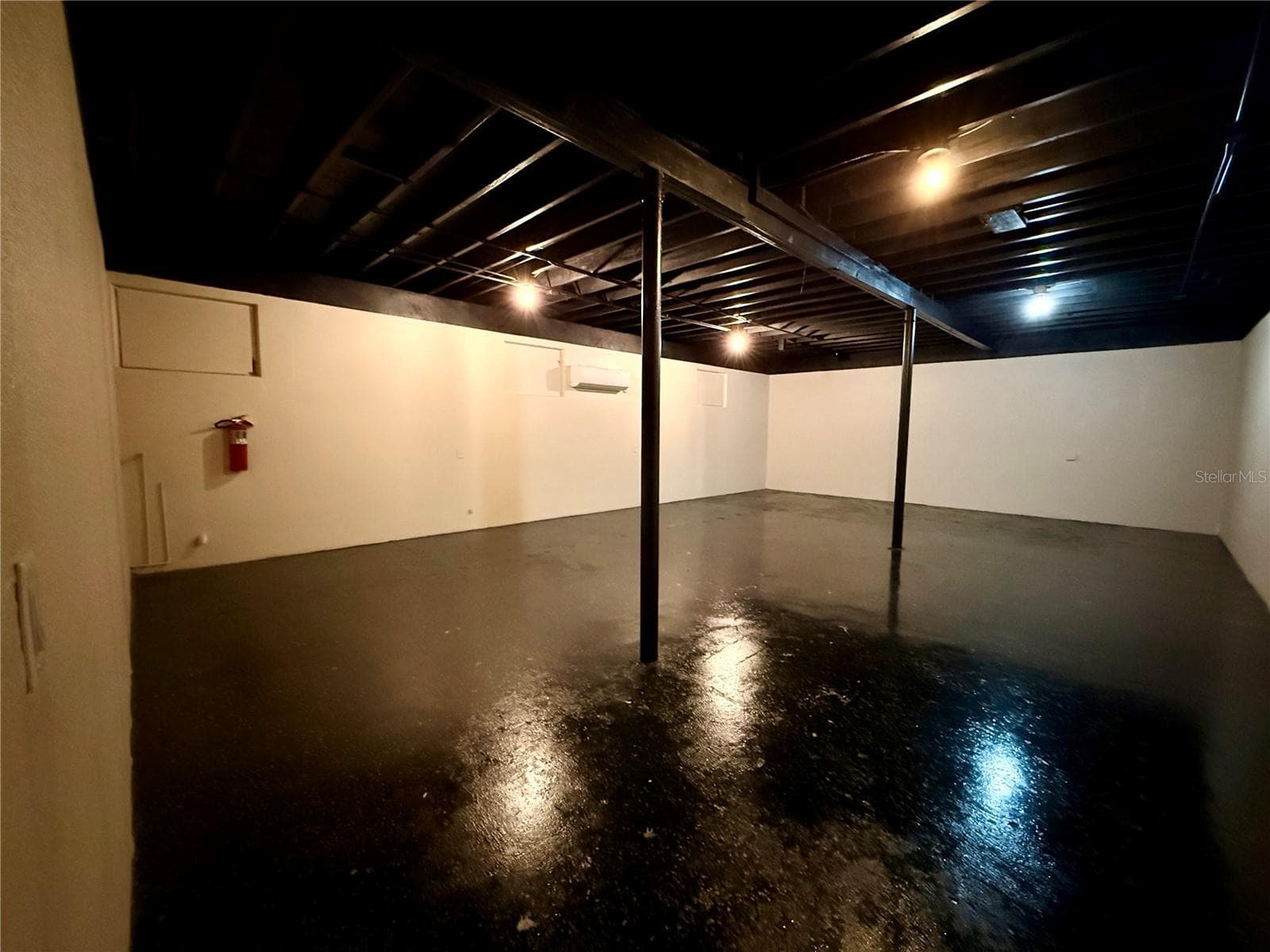209 Ponce DE Leon Blvd photo 3