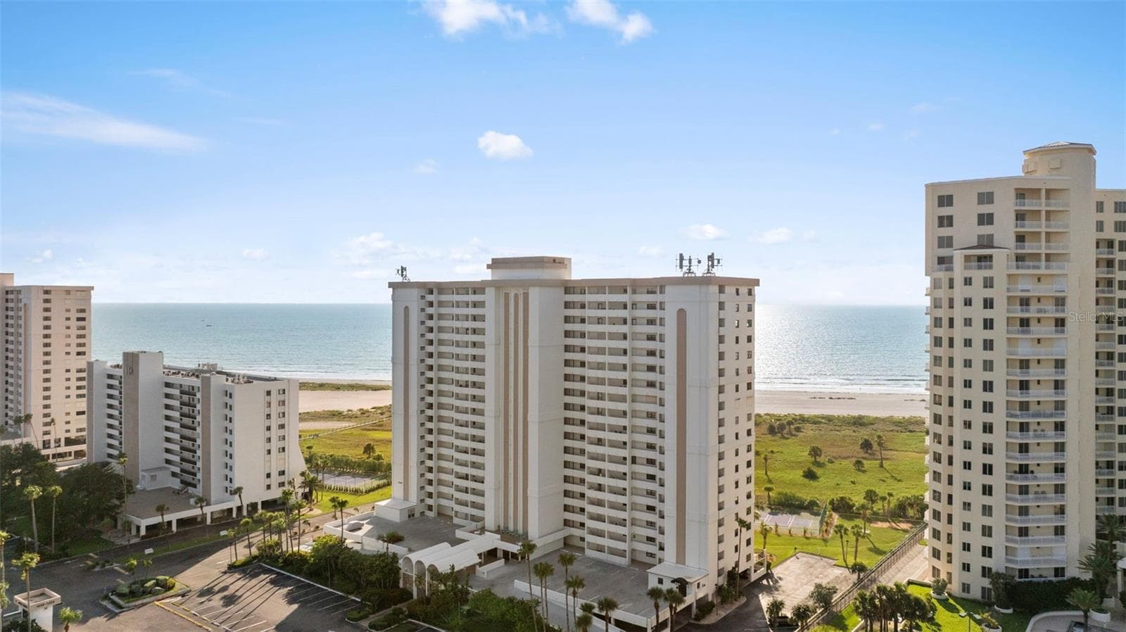 1230 Gulf Blvd #1204 photo 3