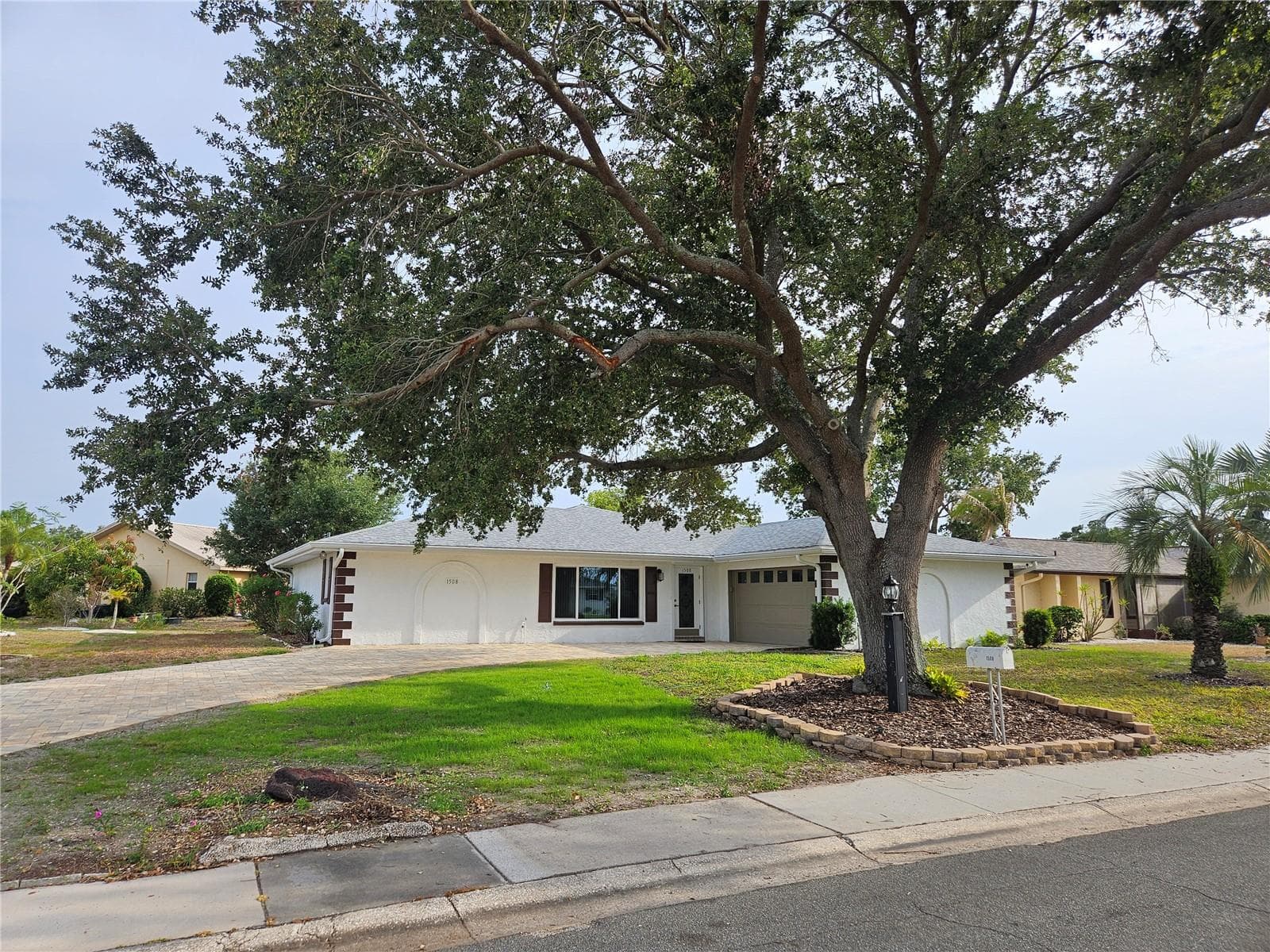 1508 Flamingo Ln