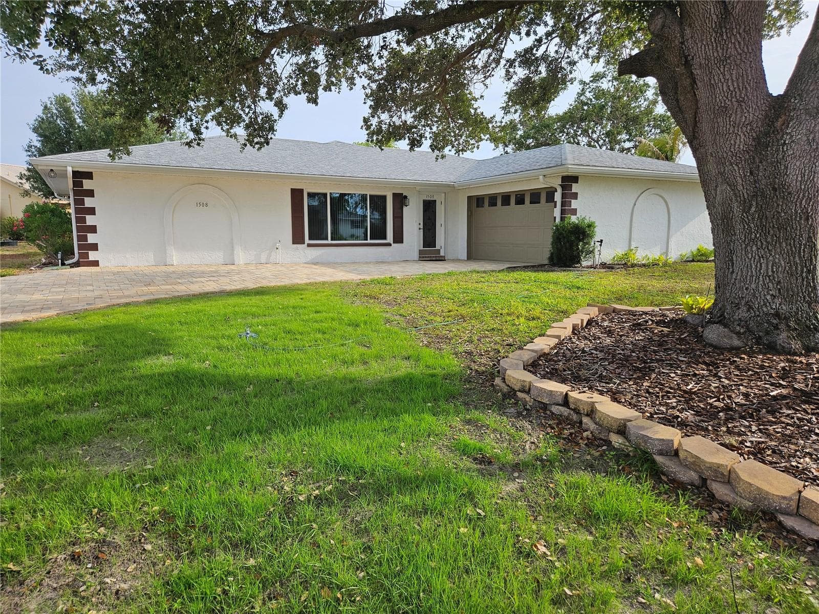 1508 Flamingo Ln photo 3