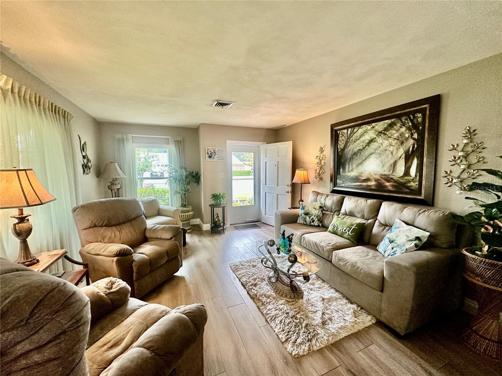 790 Avenue Q SE photo 4