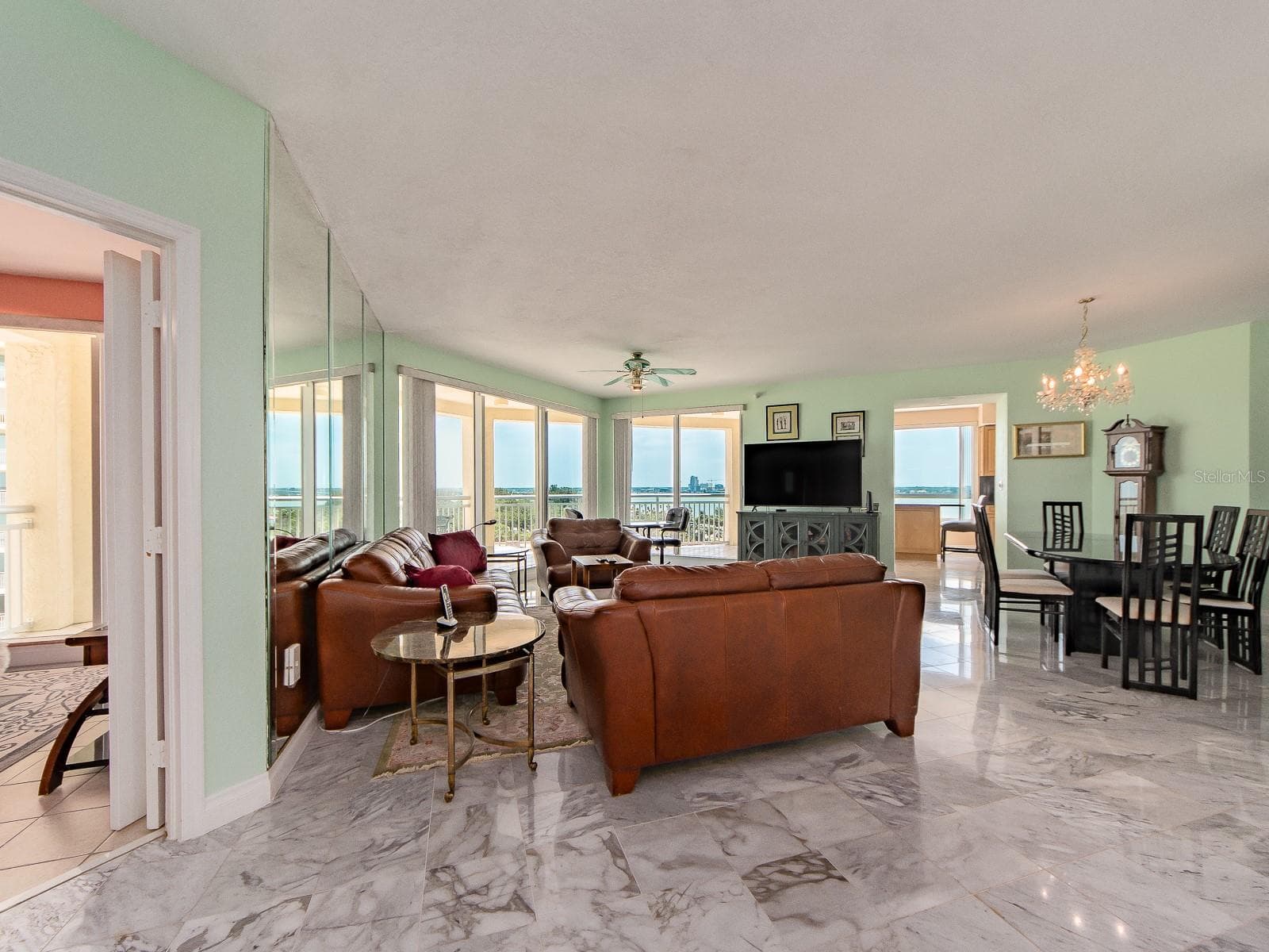 1180 Gulf Blvd #906 photo 5