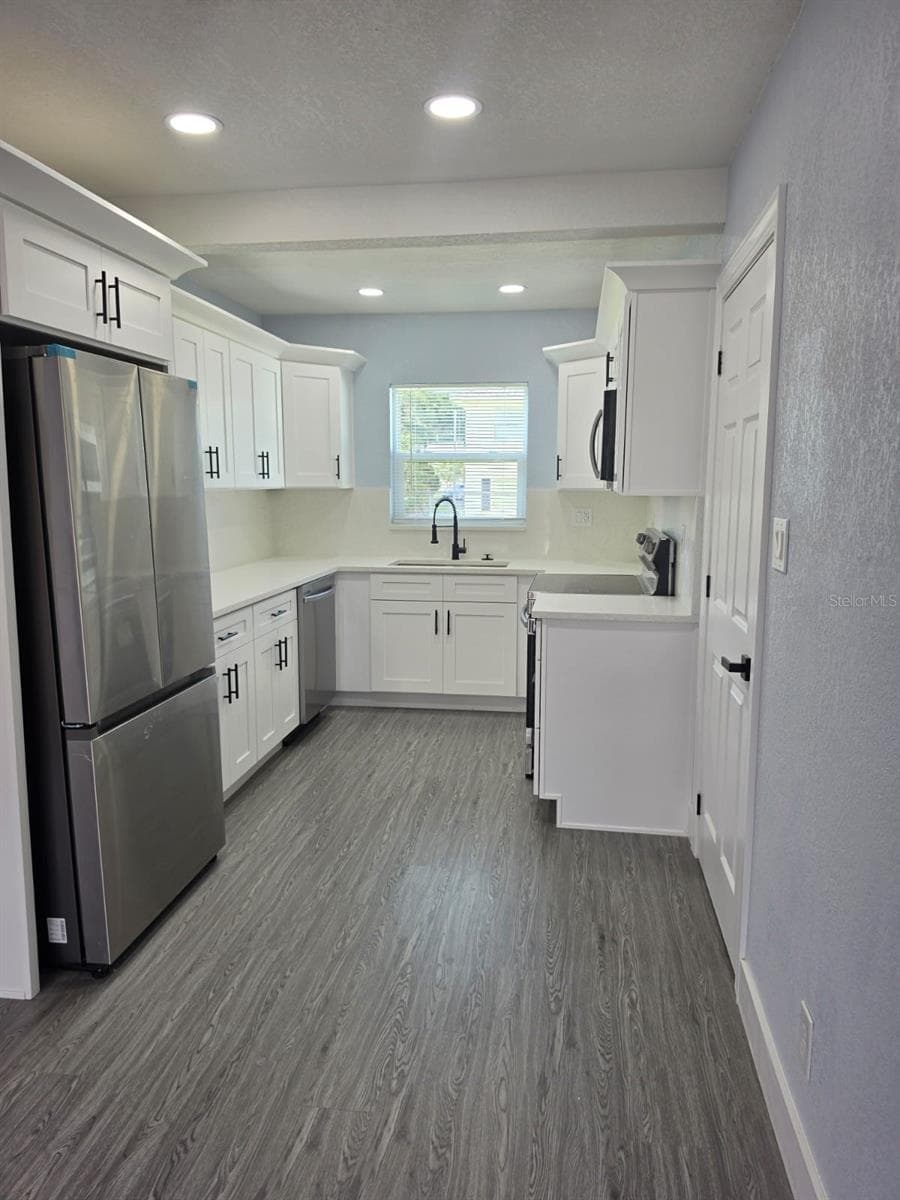 7710 Coral Vine Ln photo 3