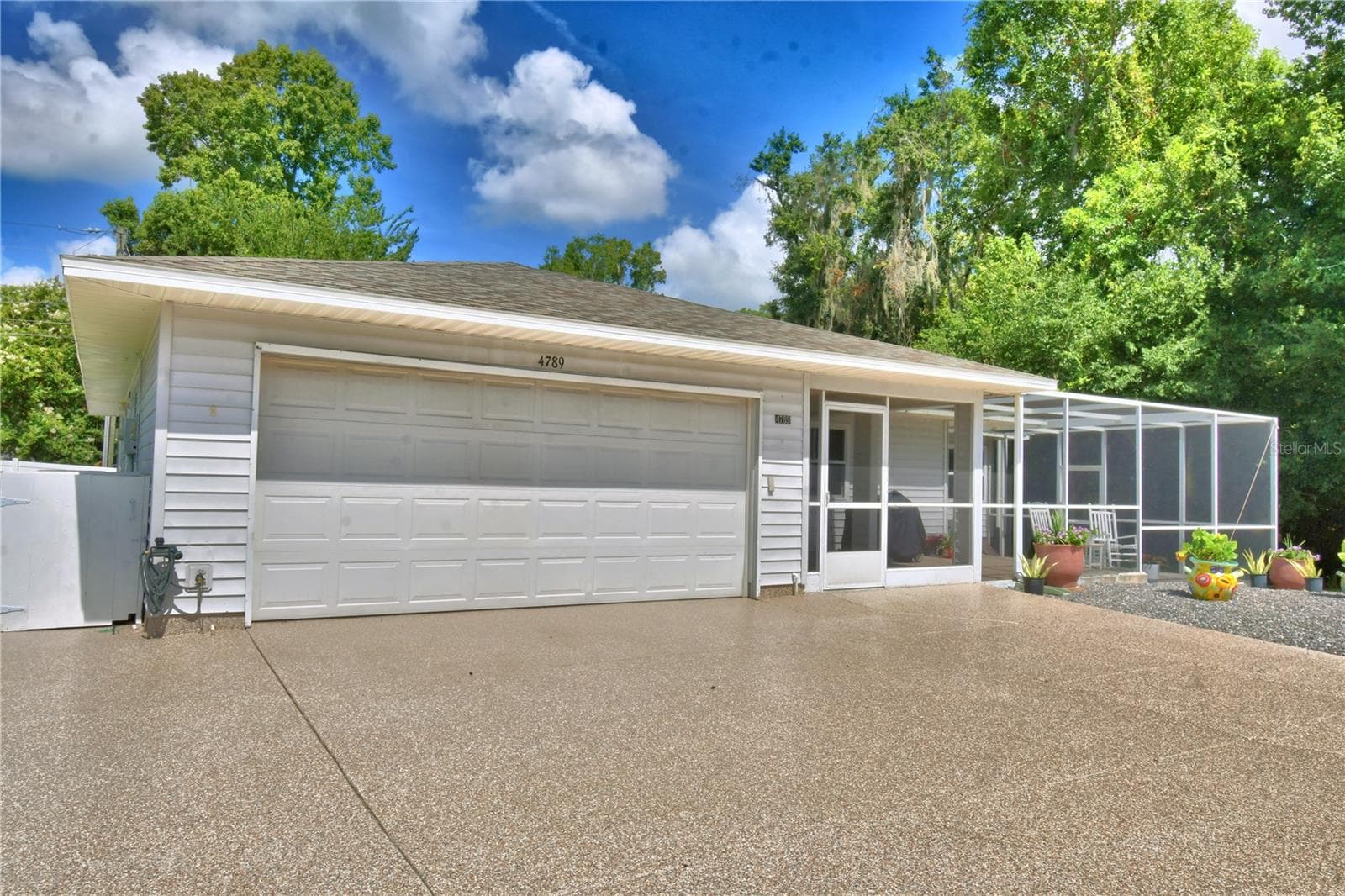 4789 Squire Hollow Dr photo 5