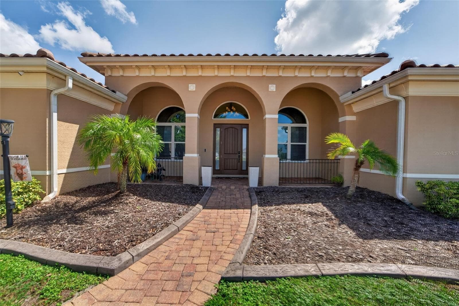 5207 Lake Venice Dr photo 3