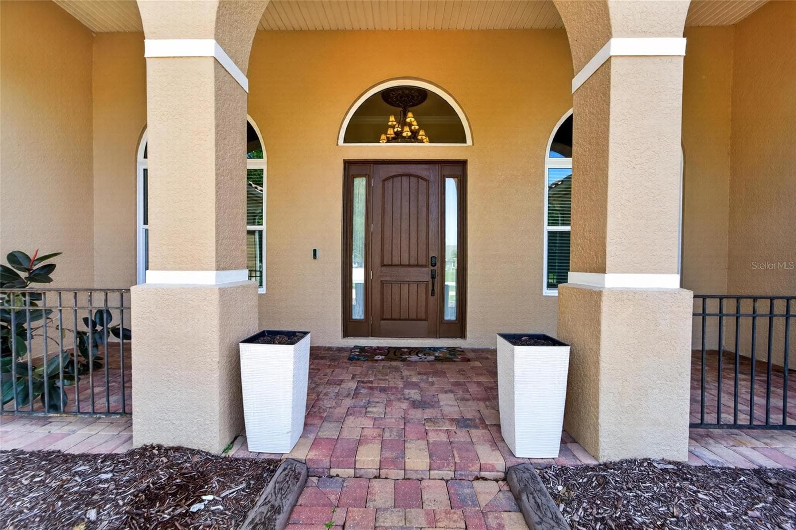 5207 Lake Venice Dr photo 4
