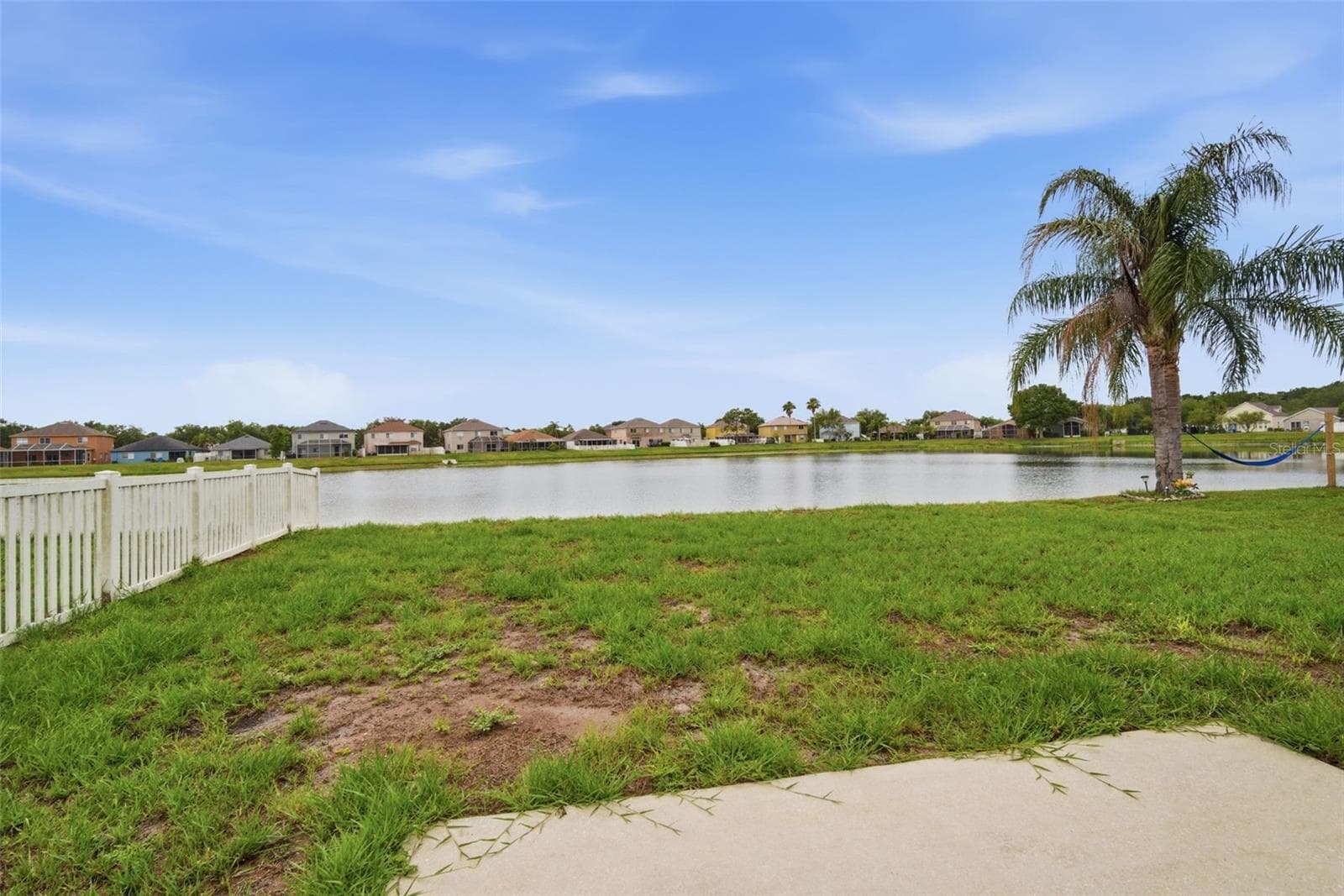 10604 Lakeside Vista Dr photo 4