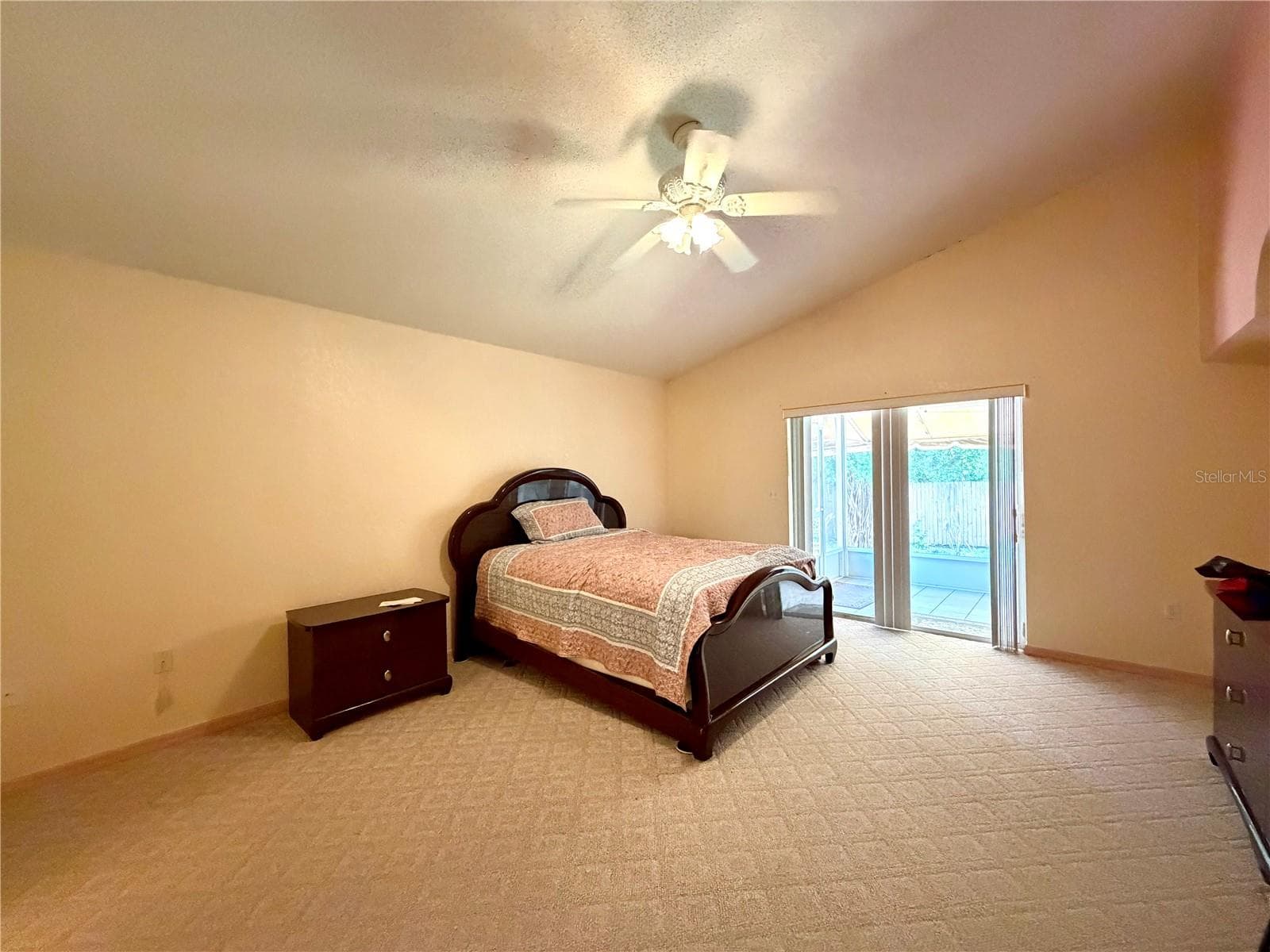 1762 Grey Fox Dr photo 4