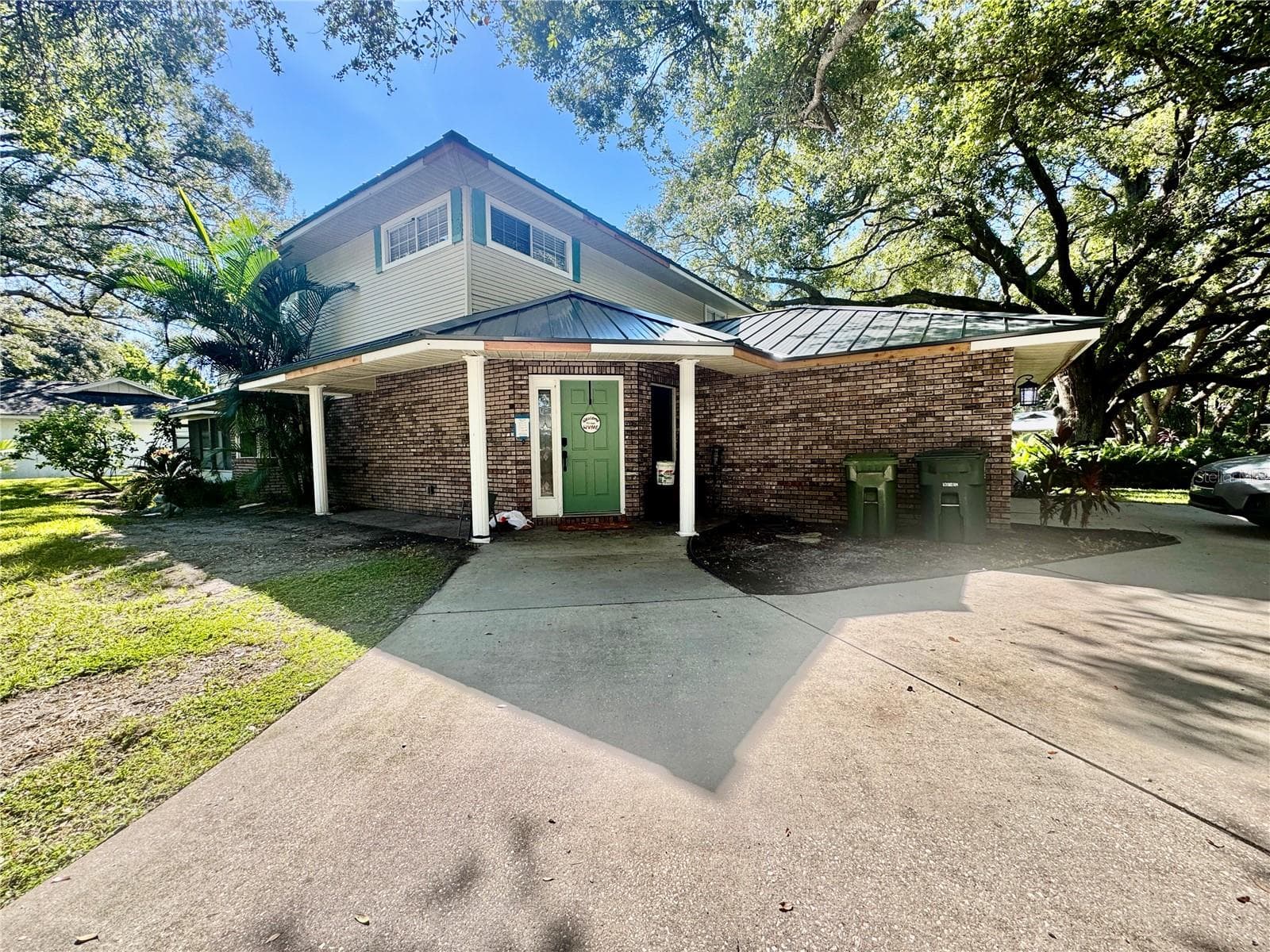 6812 Arbor Oaks Dr