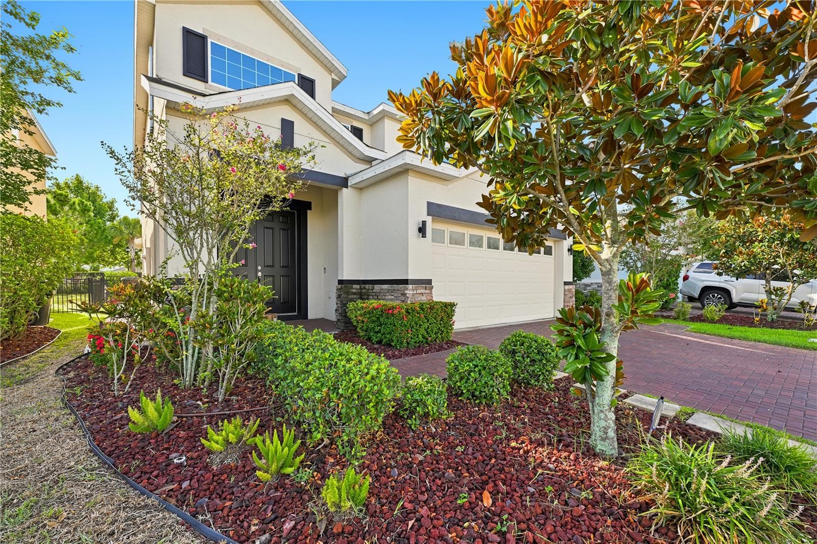 6207 Voyagers Pl