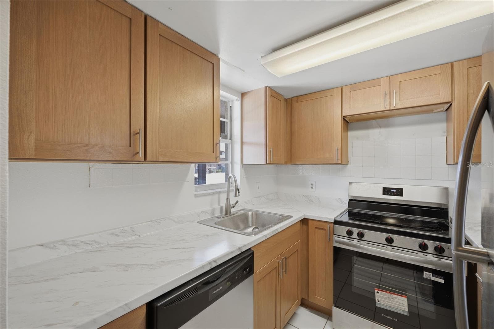 5207 Turquoise Ln #101 photo 3