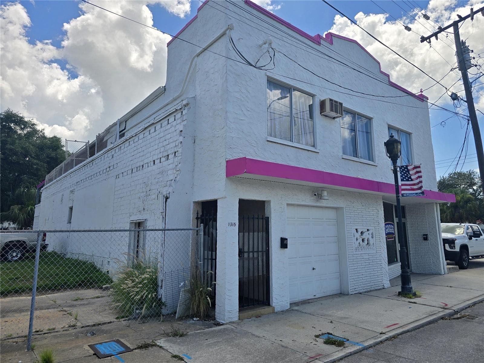 1315 12th Ave W photo 3