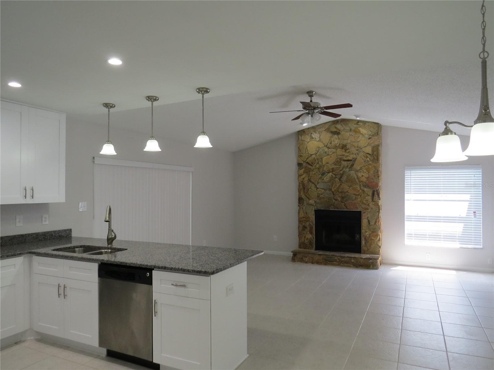 4023 Paddlewheel Dr photo 3