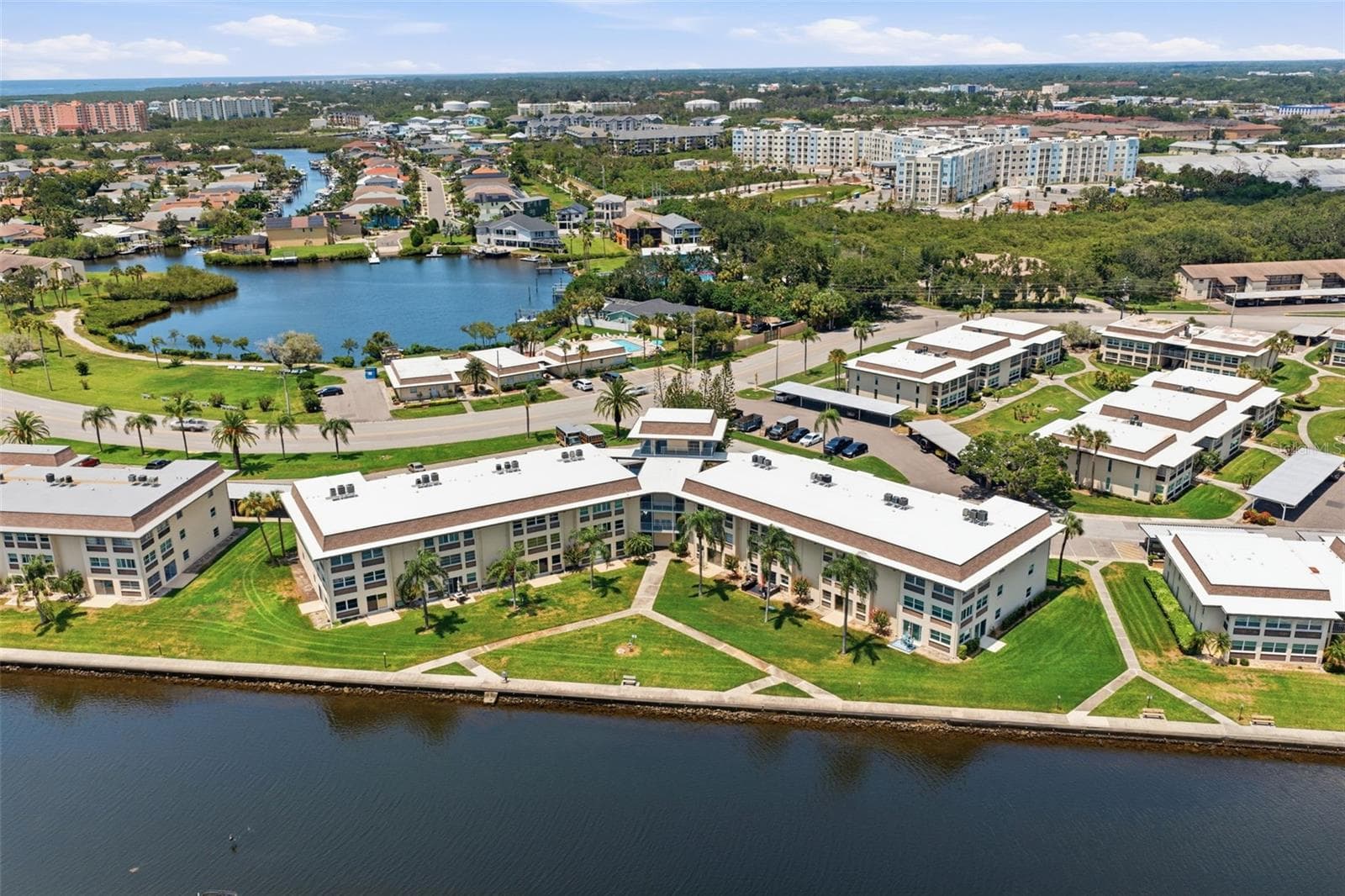 4678 Marine Pkwy #105