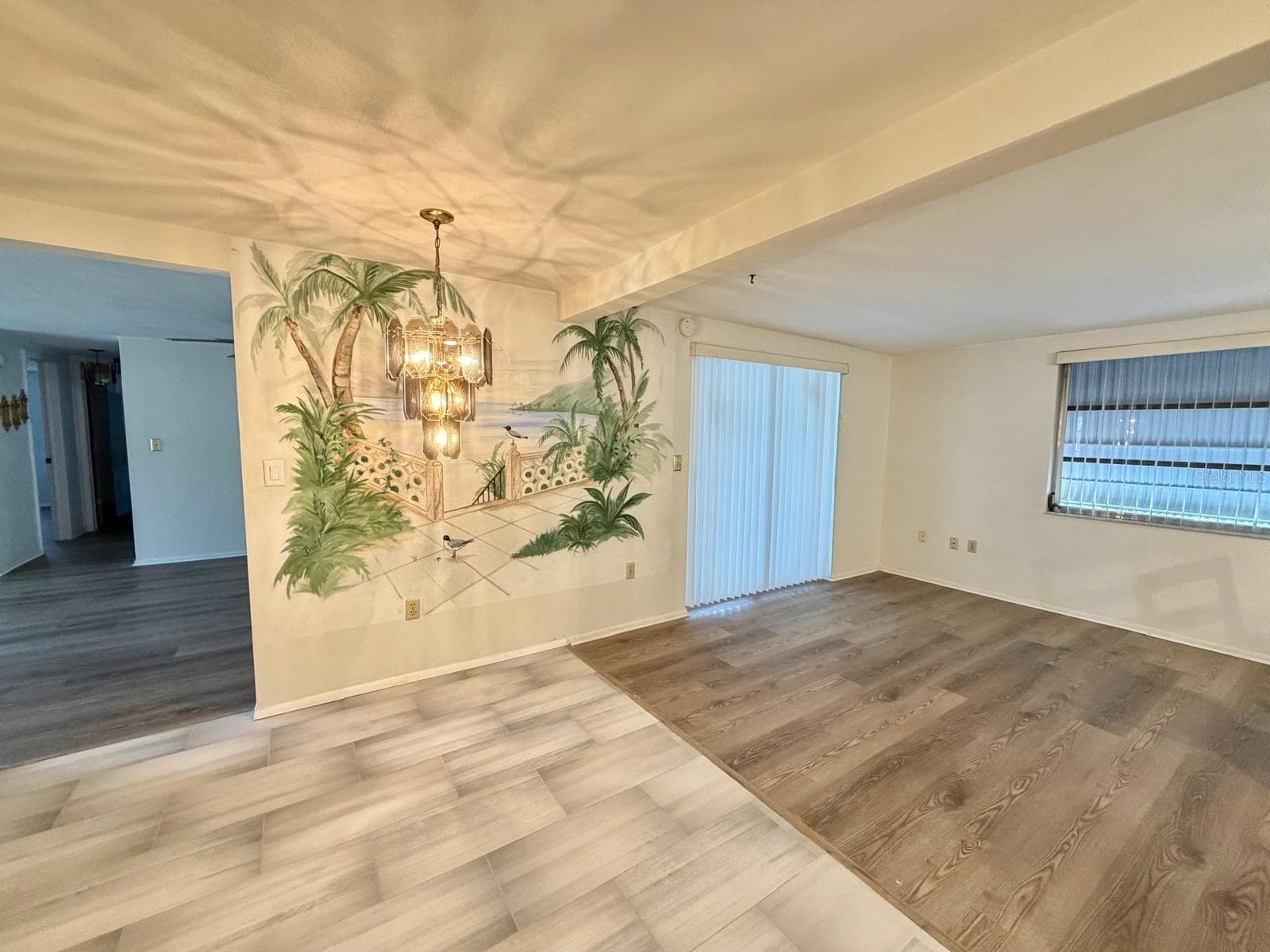 7434 Neva Ln photo 4