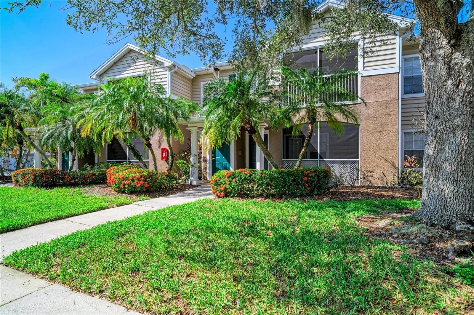 8932 Manor Loop #102 photo 3