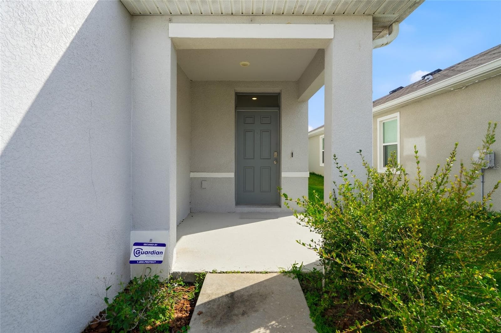 32745 Pez Landing Ln photo 5