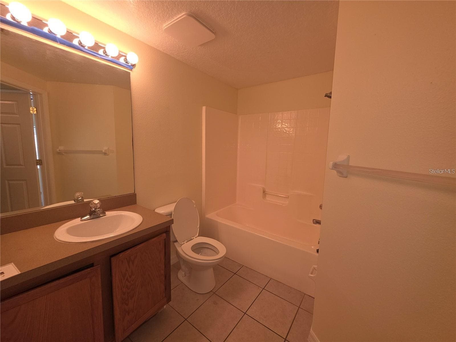 6446 Cypressdale Dr #102