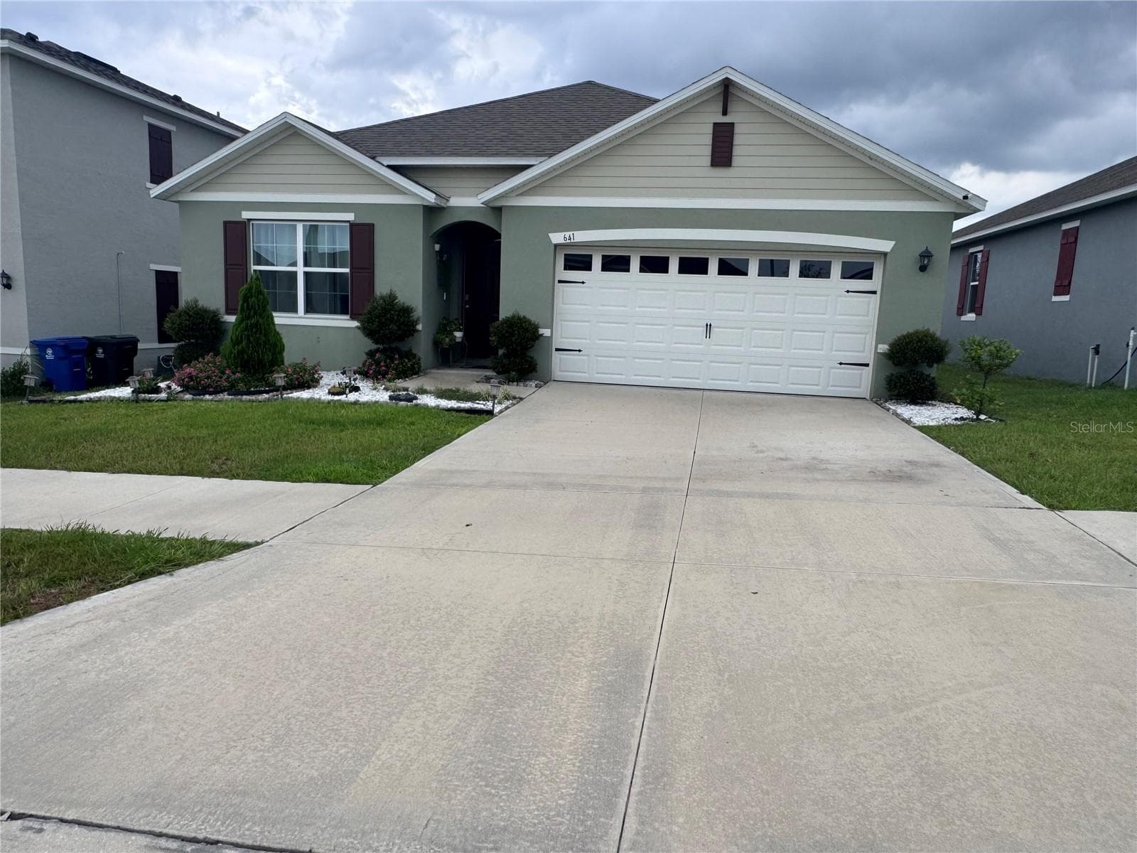 641 Griffon Ave