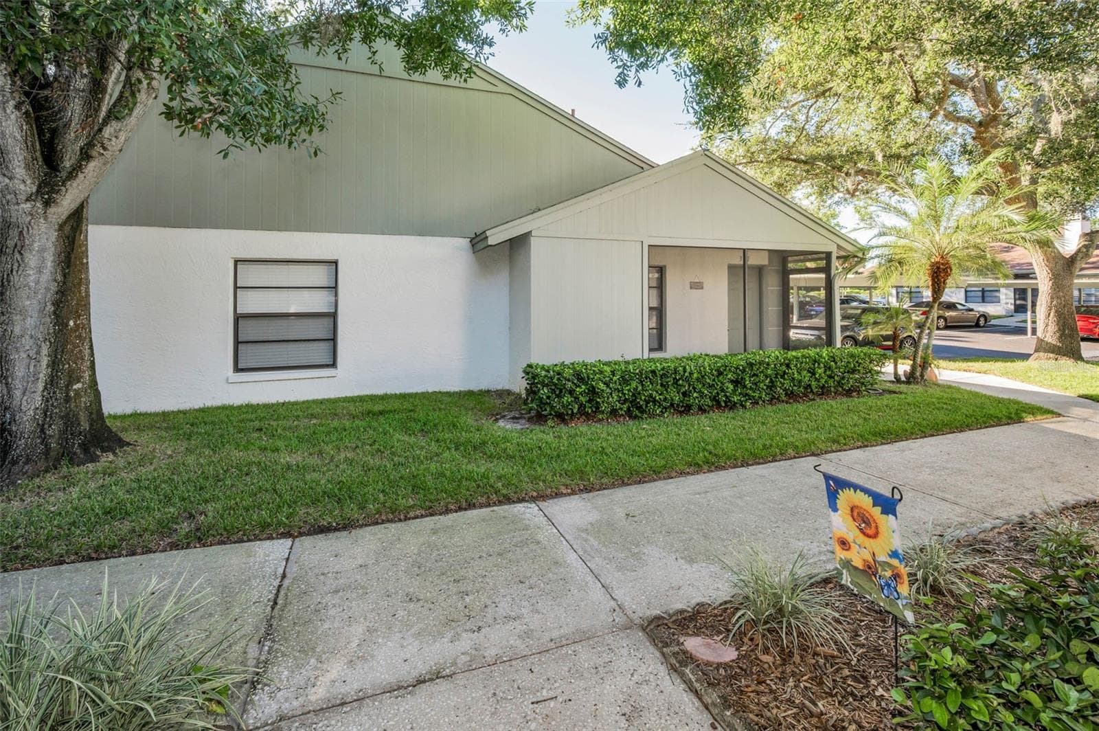 3500 Magnolia Ridge Cir #405