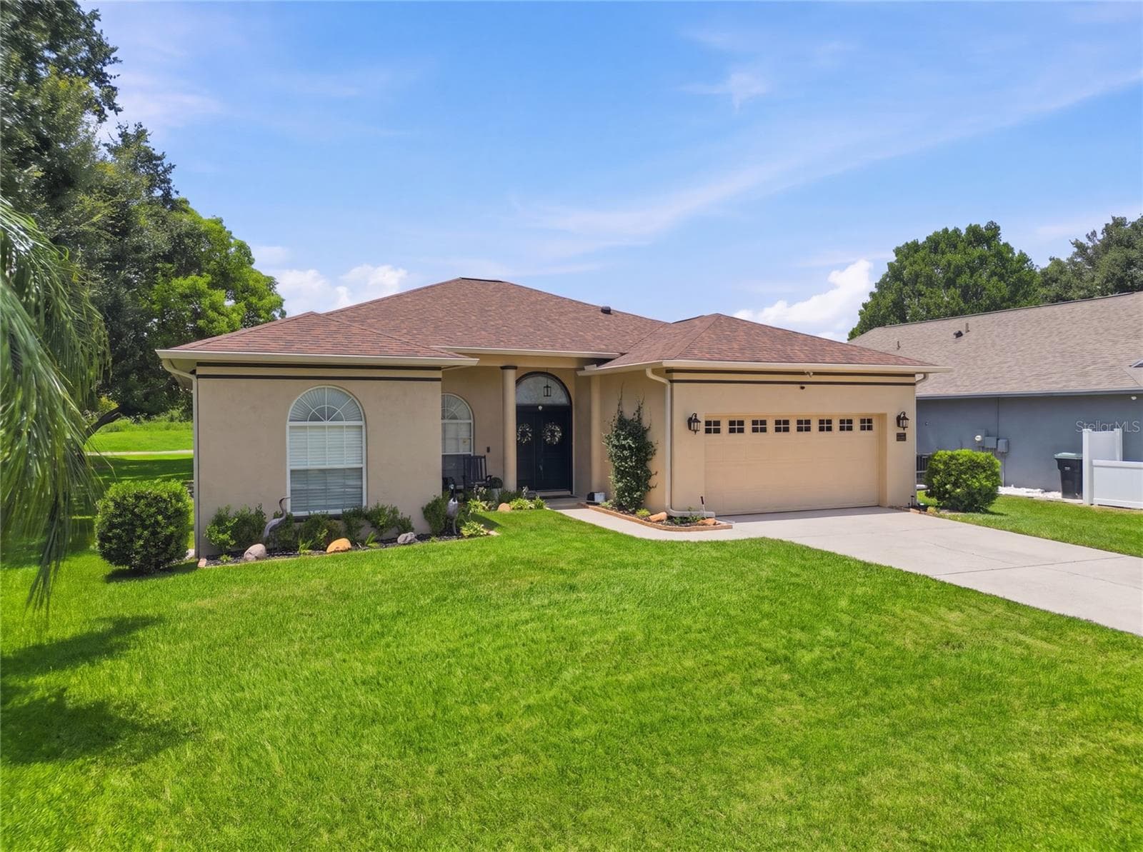 3914 Derby Dr photo 3