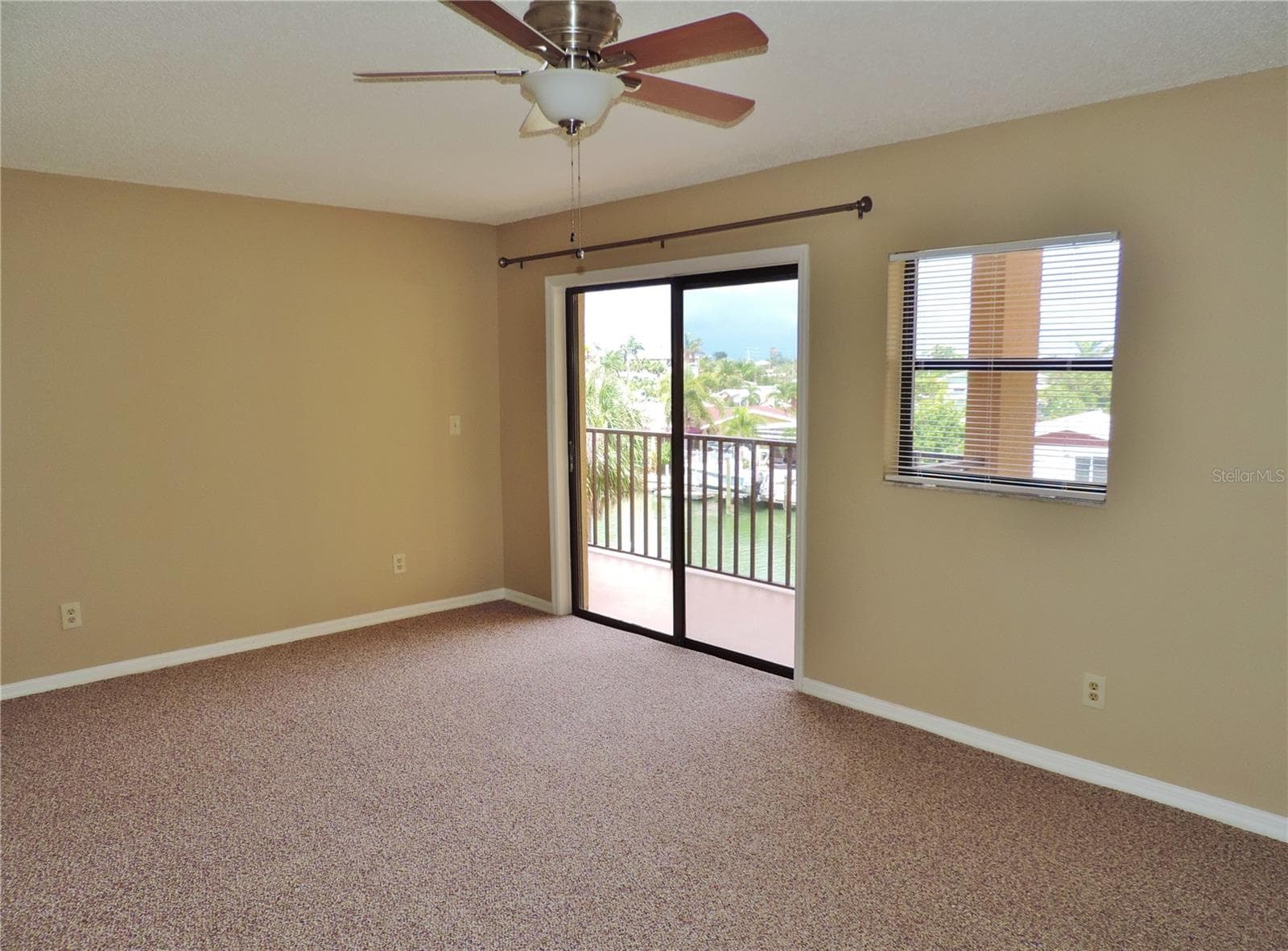 145 116th Ave #301 photo 3