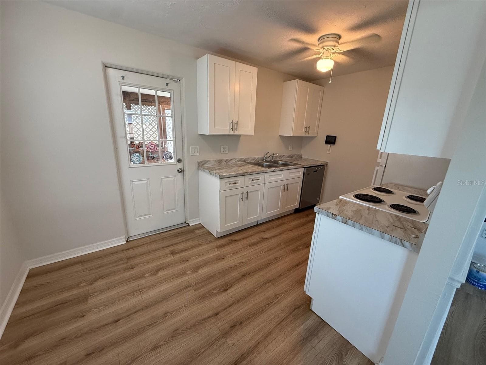 2217 20th Ave W photo 3
