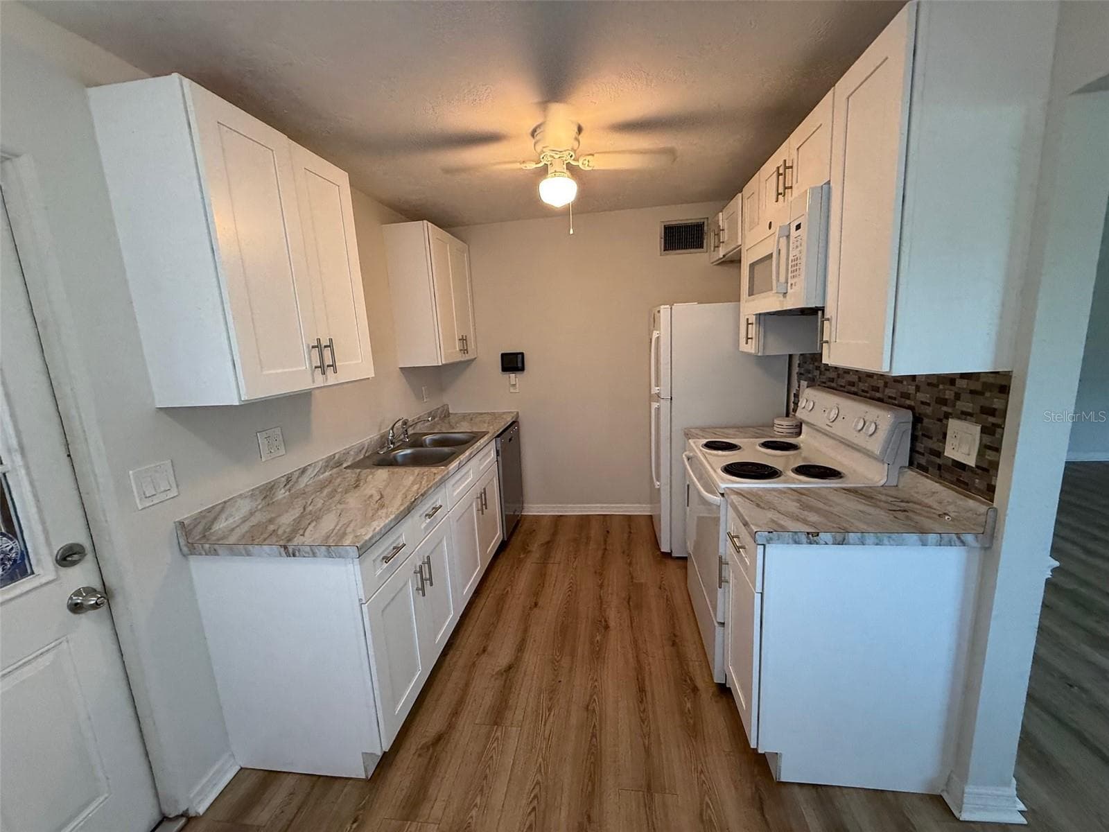 2217 20th Ave W photo 5