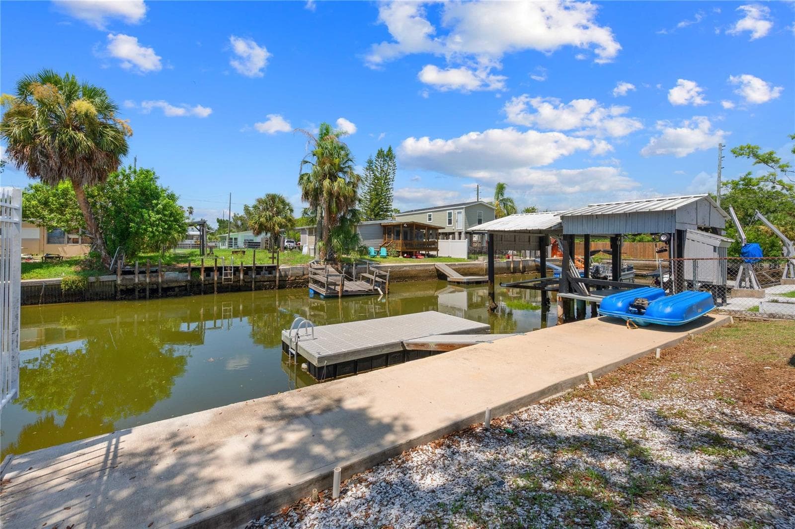 6833 Flicker Ln photo 3
