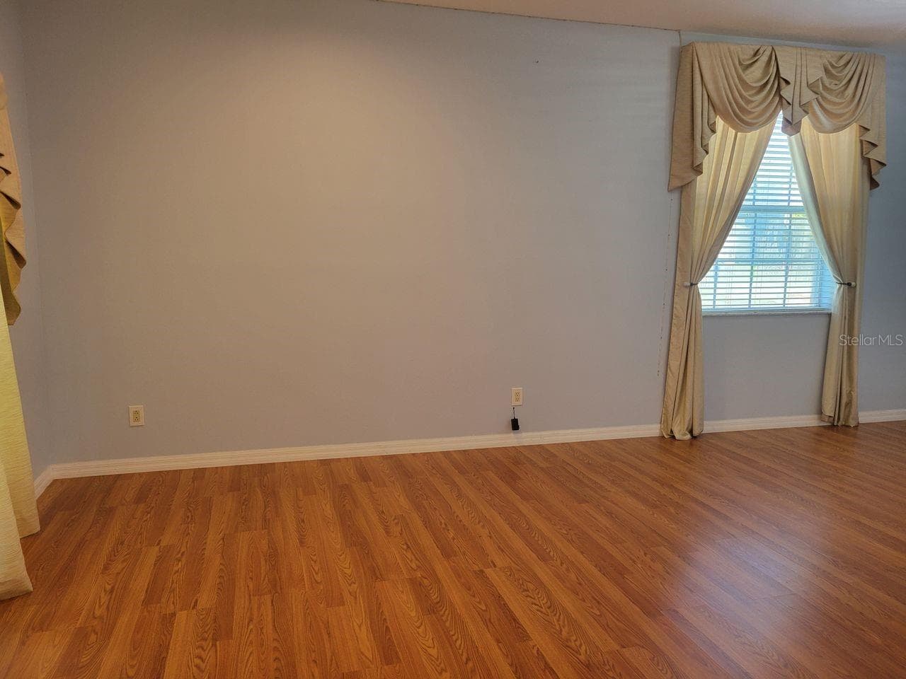 30541 Norseman Pl photo 3