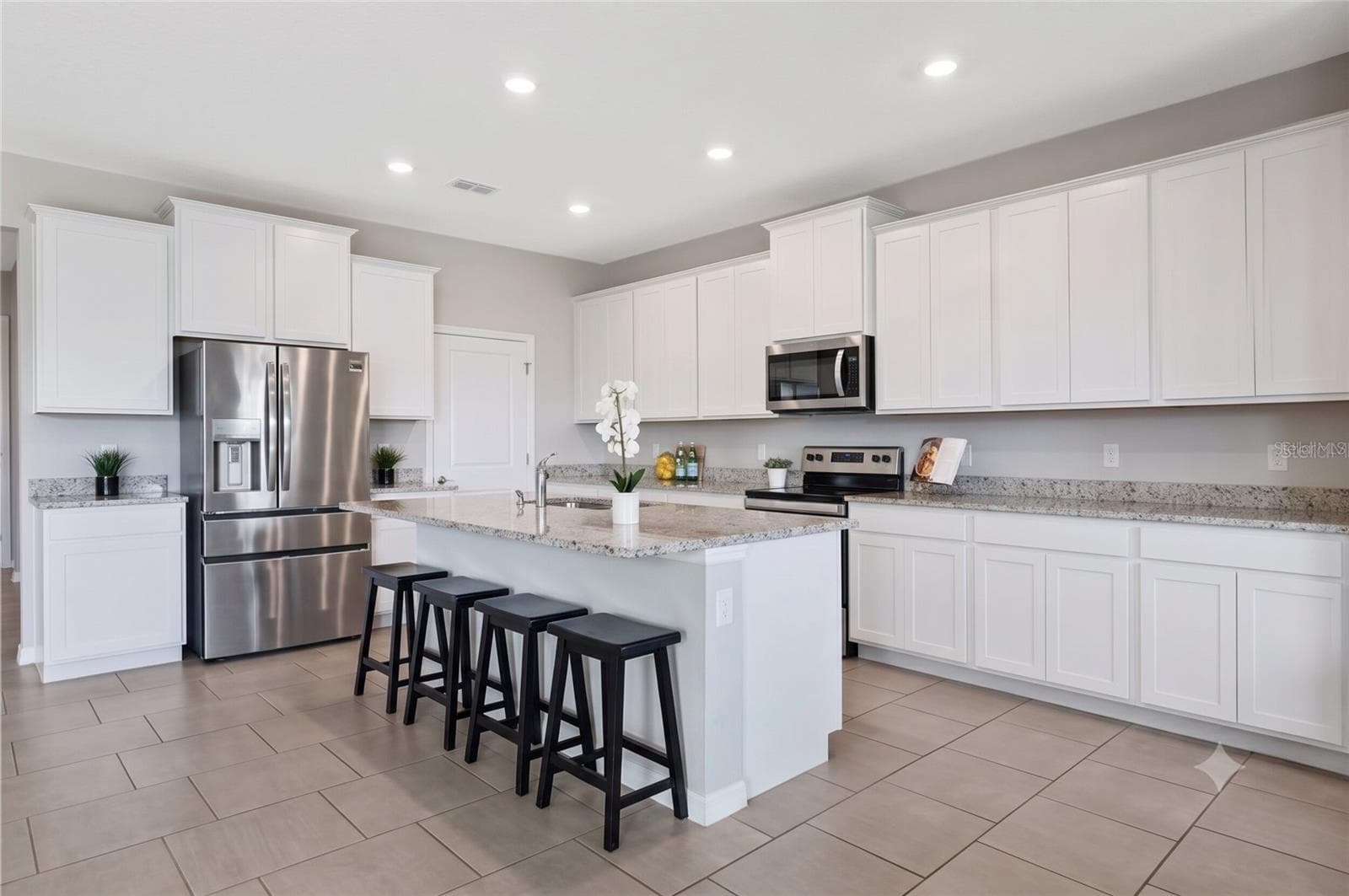 13017 Willow Grove Dr photo 4