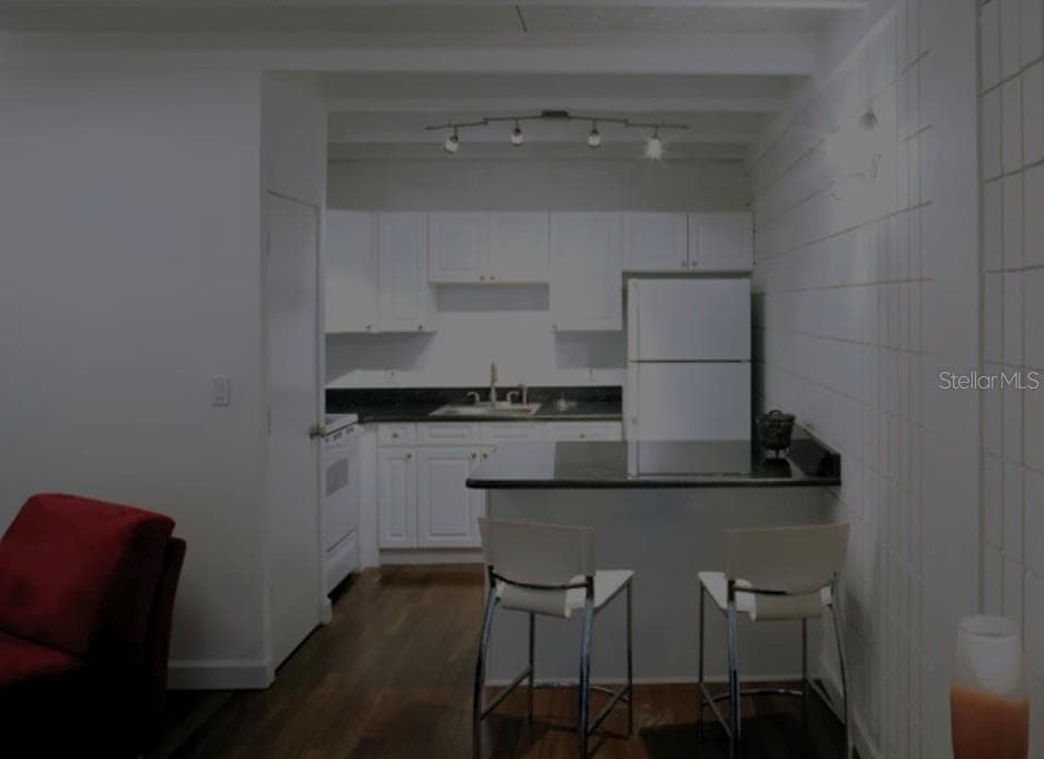 500 S Himes Ave photo 3